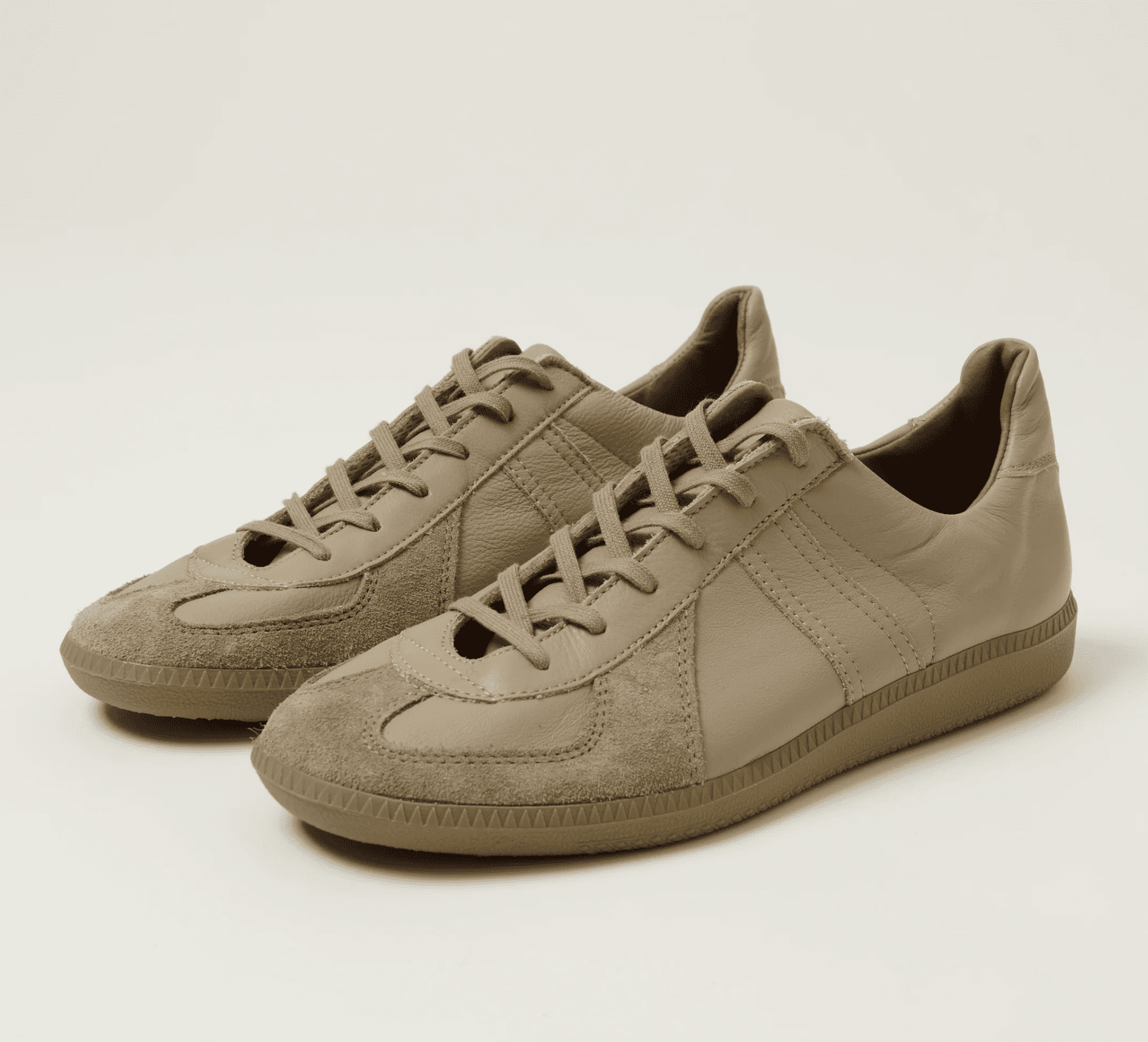 REPRODUCTION OF FOUND - German Military Trainer 1728NS (Beige